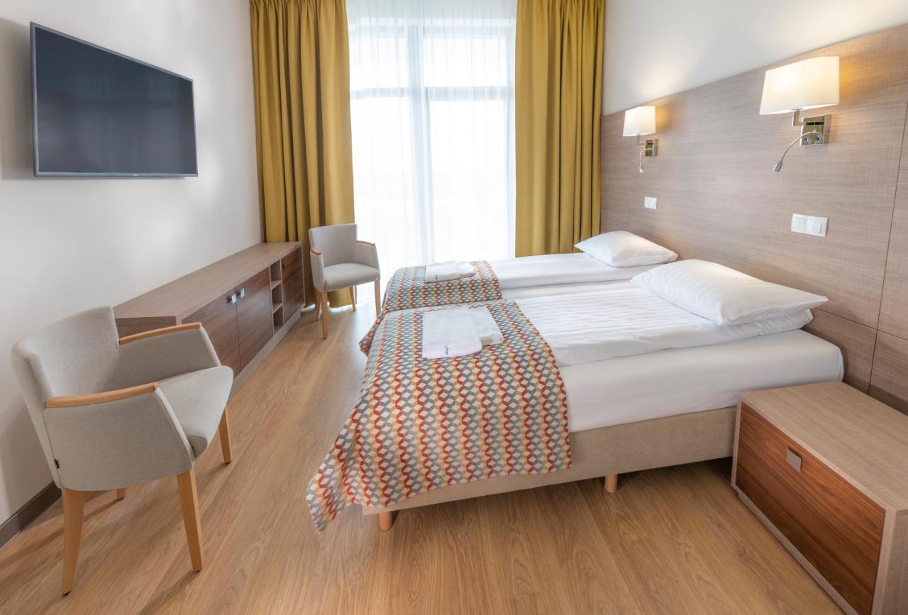 Olymp IV Hotel โควอบเซก ภายนอก รูปภาพ