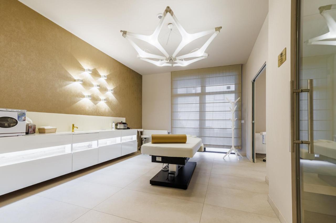 Olymp IV Hotel โควอบเซก ภายนอก รูปภาพ
